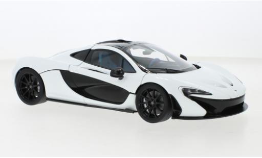 Diecast model cars McLaren P1 1/18 AUTOart white 2013 McLaren P1 1/18 AUTOart white 2013 diecast model cars