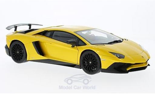 Diecast model cars Lamborghini Aventador 1/18 AUTOart LP750-4 SV metallic yellow 2015 Lamborghini Aventador 1/18 AUTOart LP750-4 SV metallic yellow 2015 diecast model cars