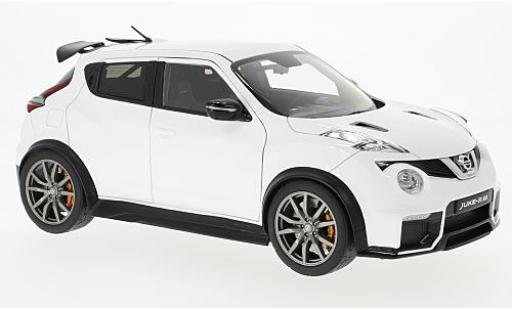 Diecast model cars Nissan Juke 1/18 AUTOart -R 2.0 white 2016 Nissan Juke 1/18 AUTOart -R 2.0 white 2016 diecast model cars