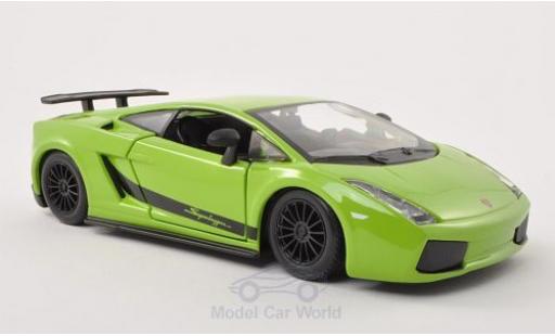 Diecast model cars Lamborghini Gallardo Superleggera 1/24 Burago Superleggera green 2003 Lamborghini Gallardo Superleggera 1/24 Burago Superleggera green 2003 diecast model cars