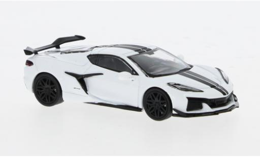 Diecast model cars Chevrolet Corvette 1/64 Mini GT Z06 weiss 1:64 Chevrolet Corvette 1/64 Mini GT Z06 weiss 1:64 diecast model cars