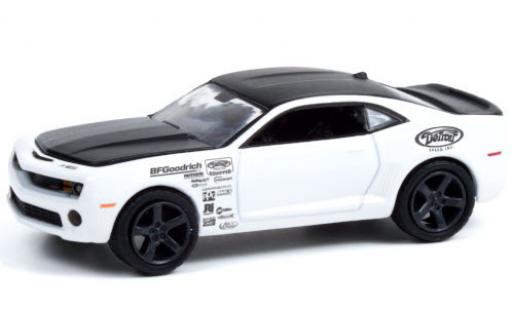 Diecast model cars Chevrolet Camaro 1/64 Greenlight Custom Test Car white/Dekor 2012 Chevrolet Camaro 1/64 Greenlight Custom Test Car white/Dekor 2012 diecast model cars