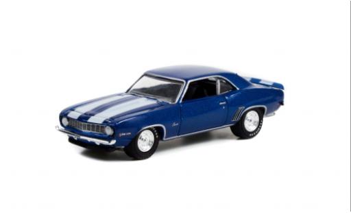 Diecast model cars Chevrolet Camaro 1/64 Greenlight Z28 metallise blue/white 1969 Chevrolet Camaro 1/64 Greenlight Z28 metallise blue/white 1969 diecast model cars