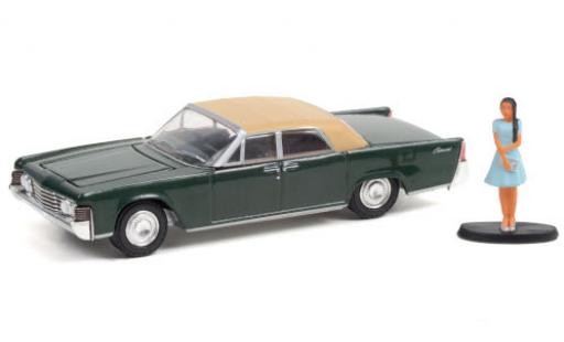 Diecast model cars Lincoln Continental 1/64 Greenlight green 1965 avec figurine Lincoln Continental 1/64 Greenlight green 1965 avec figurine diecast model cars