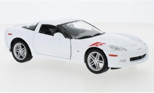 Diecast model cars Chevrolet Corvette 1/24 Lucky Die Cast Z06 (C6) white/Dekor 2007 Chevrolet Corvette 1/24 Lucky Die Cast Z06 (C6) white/Dekor 2007 diecast model cars