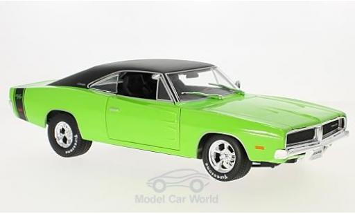 Diecast model cars Dodge Charger 1969 1/18 Maisto R/T green/black 1969 Dodge Charger 1969 1/18 Maisto R/T green/black 1969 diecast model cars