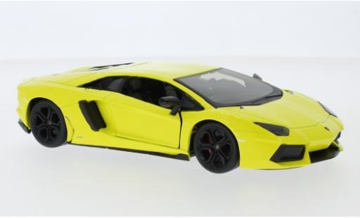 Diecast model cars Lamborghini Aventador 1/24 Maisto LP 700-4 yellow Lamborghini Aventador 1/24 Maisto LP 700-4 yellow diecast model cars