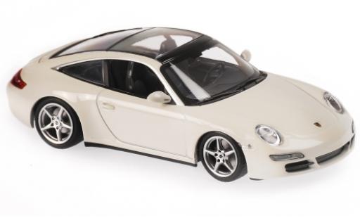 Diecast model cars Porsche 997 Targa 1/43 Maxichamps 911 () Targa white 2006 Porsche 997 Targa 1/43 Maxichamps 911 () Targa white 2006 diecast model cars