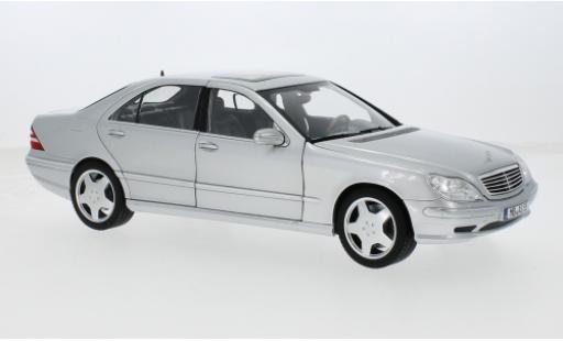 Diecast model cars Mercedes Classe S 1/18 Norev S55 AMG (W220) silber 1:18 Mercedes Classe S 1/18 Norev S55 AMG (W220) silber 1:18 diecast model cars