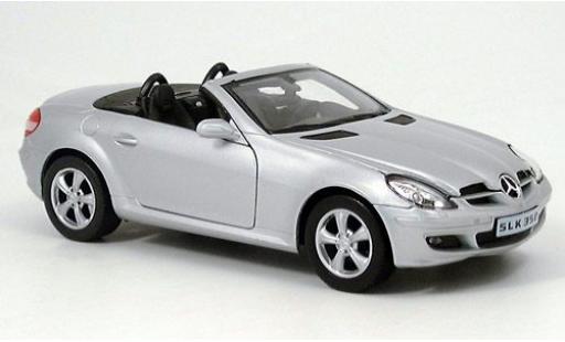 Diecast model cars Mercedes Classe SLK 1/24 Welly SLK 350 silber 1:24 Mercedes Classe SLK 1/24 Welly SLK 350 silber 1:24 diecast model cars