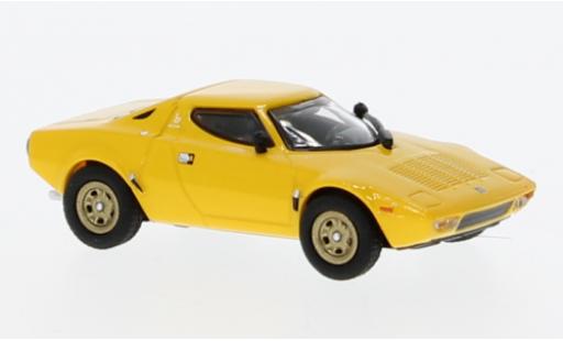 Diecast model cars Lancia Stratos 1/87 Minichamps yellow 1974 Lancia Stratos 1/87 Minichamps yellow 1974 diecast model cars