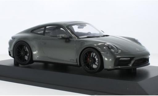 Diecast model cars Porsche 992 GTS 1/18 Minichamps 911  Carrera 4 metallise grün 2020 1:18 Porsche 992 GTS 1/18 Minichamps 911  Carrera 4 metallise grün 2020 1:18 diecast model cars