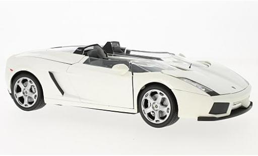 Diecast model cars Lamborghini Concept 1/18 Motormax S metallise white Lamborghini Concept 1/18 Motormax S metallise white diecast model cars