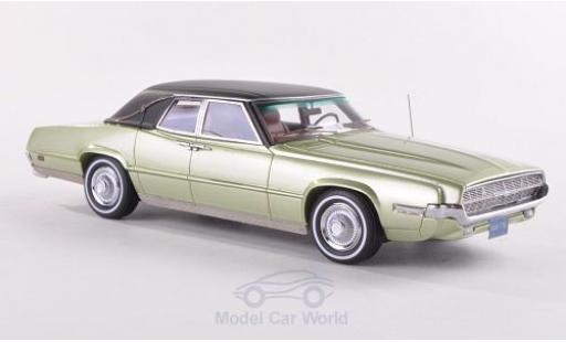 Diecast model cars Ford Thunderbird 1969 1/43 Neo Landau metallic green/matt-black 1969 Ford Thunderbird 1969 1/43 Neo Landau metallic green/matt-black 1969 diecast model cars
