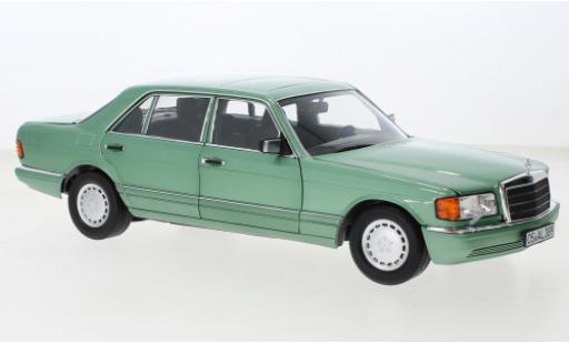 Diecast model cars Mercedes 560 1/18 Norev SEL (V126) metallise la chaux 1991 Mercedes 560 1/18 Norev SEL (V126) metallise la chaux 1991 diecast model cars