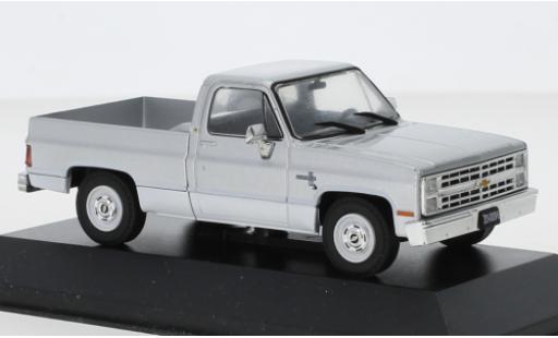 Diecast model cars Chevrolet C-10 1/43 SpecialC Silverado grey/white 1986 Chevrolet C-10 1/43 SpecialC Silverado grey/white 1986 diecast model cars