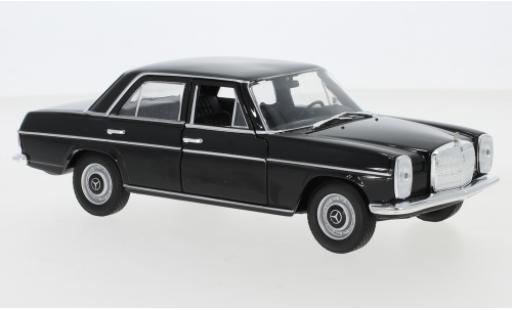 Diecast model cars Mercedes 220 1/24 Welly (W115) black 1968 Mercedes 220 1/24 Welly (W115) black 1968 diecast model cars