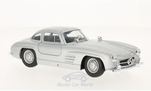 Diecast model cars Mercedes 300 1/24 Welly SL (W198) grey Mercedes 300 1/24 Welly SL (W198) grey diecast model cars