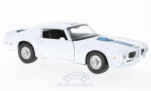 Diecast model cars Pontiac Firebird 1972 1/24 Welly Trans Am white/blue 1972 Pontiac Firebird 1972 1/24 Welly Trans Am white/blue 1972 diecast model cars
