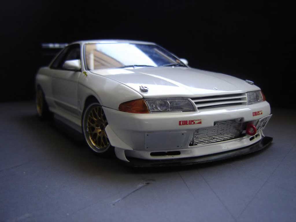 Diecast model cars Nissan Skyline R32 1/18 Kyosho R32 Time Diecast model cars Nissan Skyline R32 1/18 Kyosho R32 Time