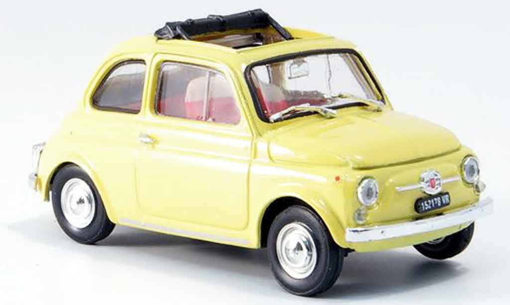 Diecast model cars Fiat 500 1/43 Brumm A 1.Serie red/black