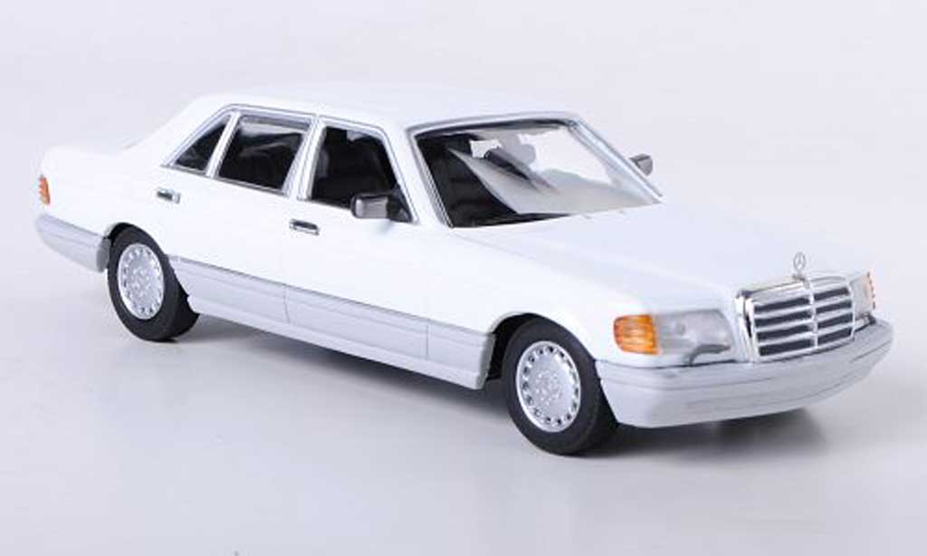 1/18 Diecast Mercedes-Benz 560 SEL 1991 Blue Norev Scale Model Car –