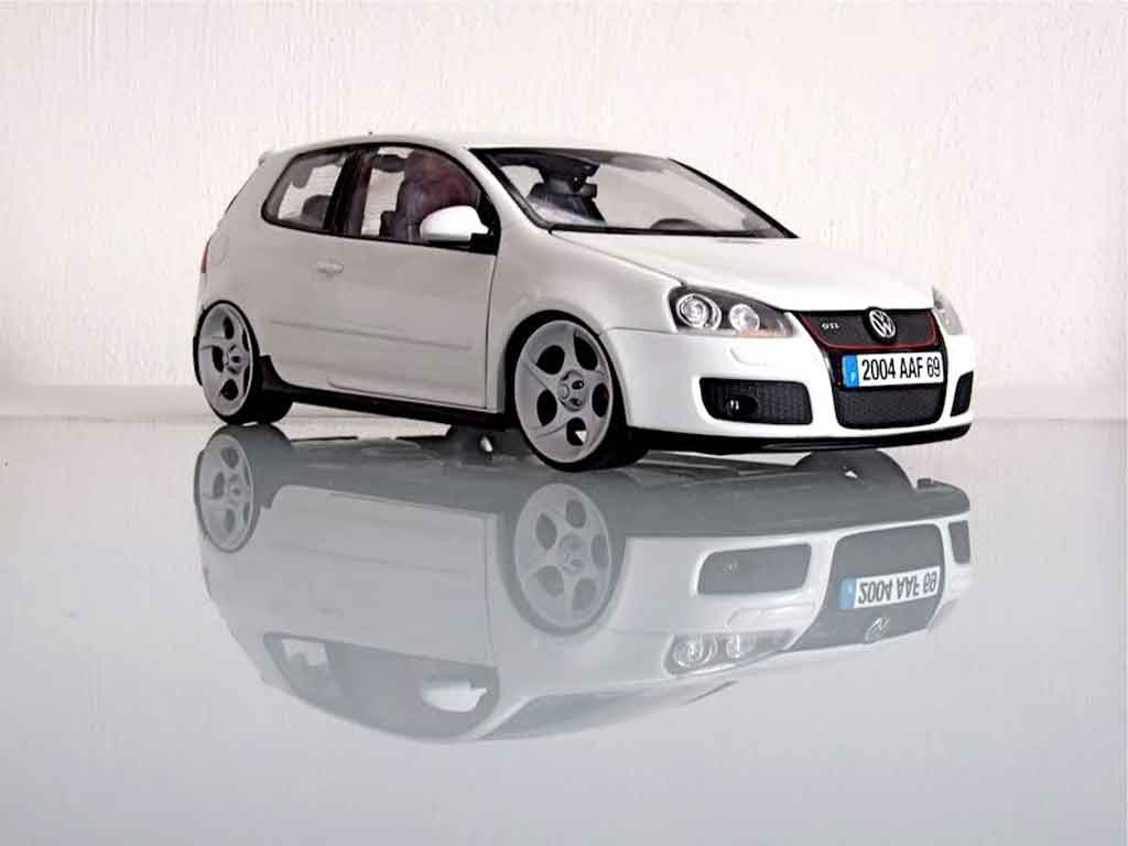 Diecast model cars Volkswagen Golf V GTI 1/18 Norev V GTI tuning