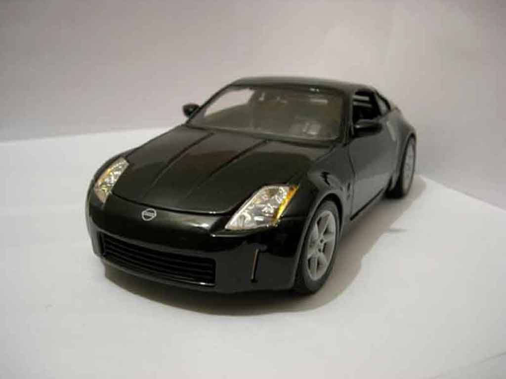 Diecast model cars Nissan 350Z 1/43 Ebbro Fairlady grey metallisee Coupe  Facelift 2005 