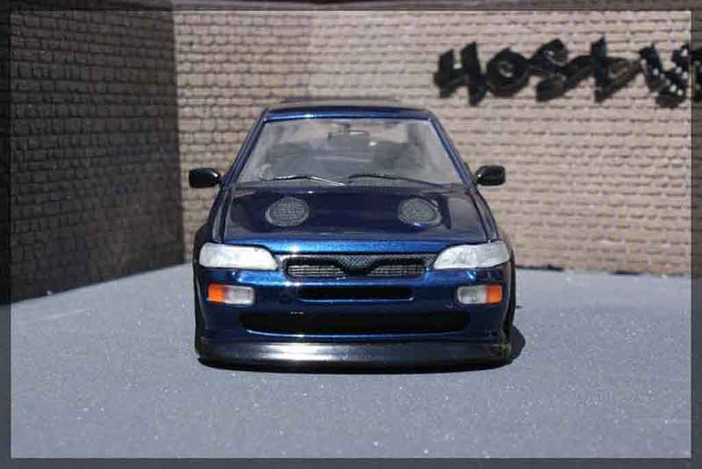 Ford Escort Cosworth 1/18 Ut Models Cosworth serie limite miki biasion