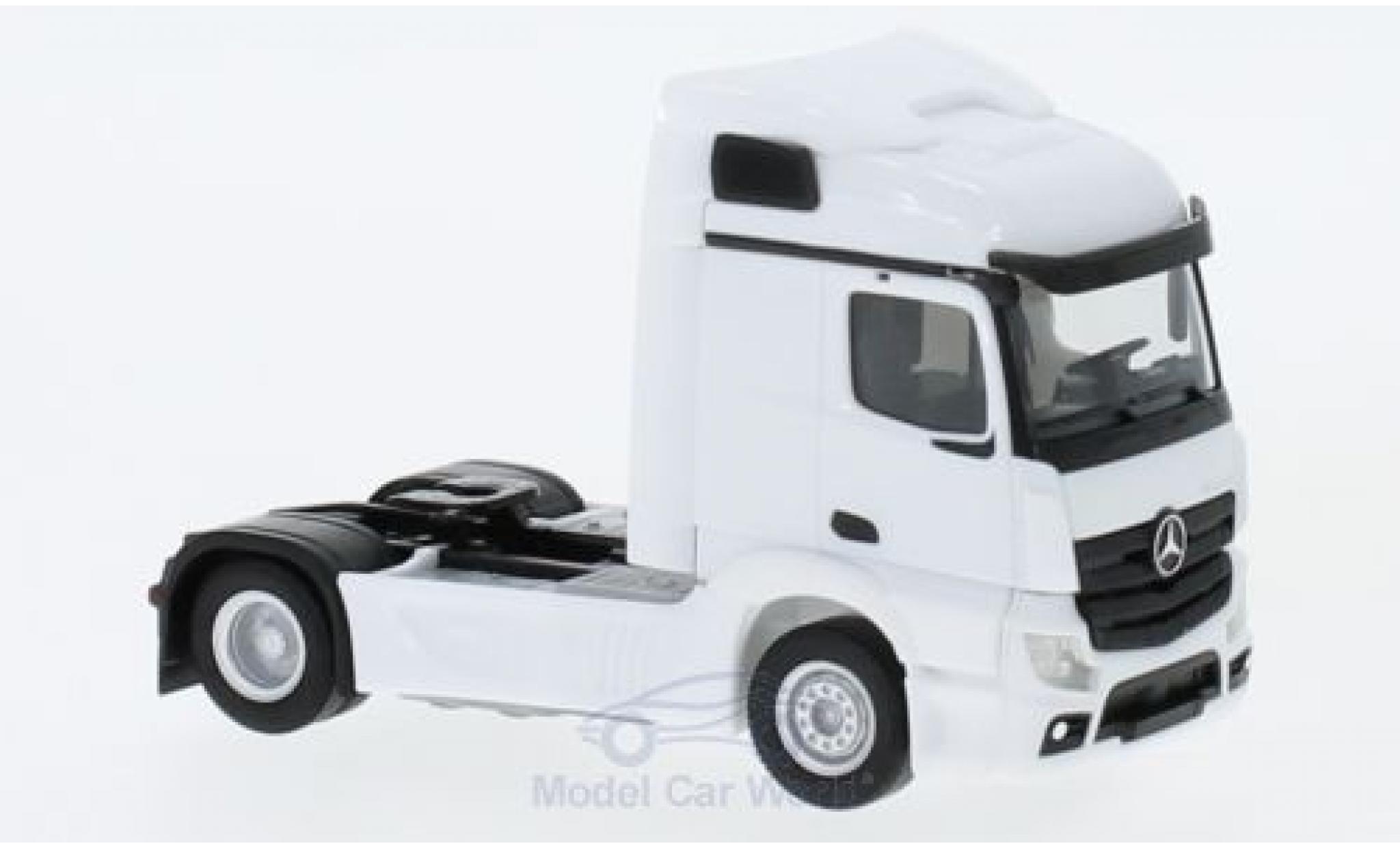 Modellino in miniatura Mercedes Actros 1/50 Siku Garagentransporter mit  Ladegut 