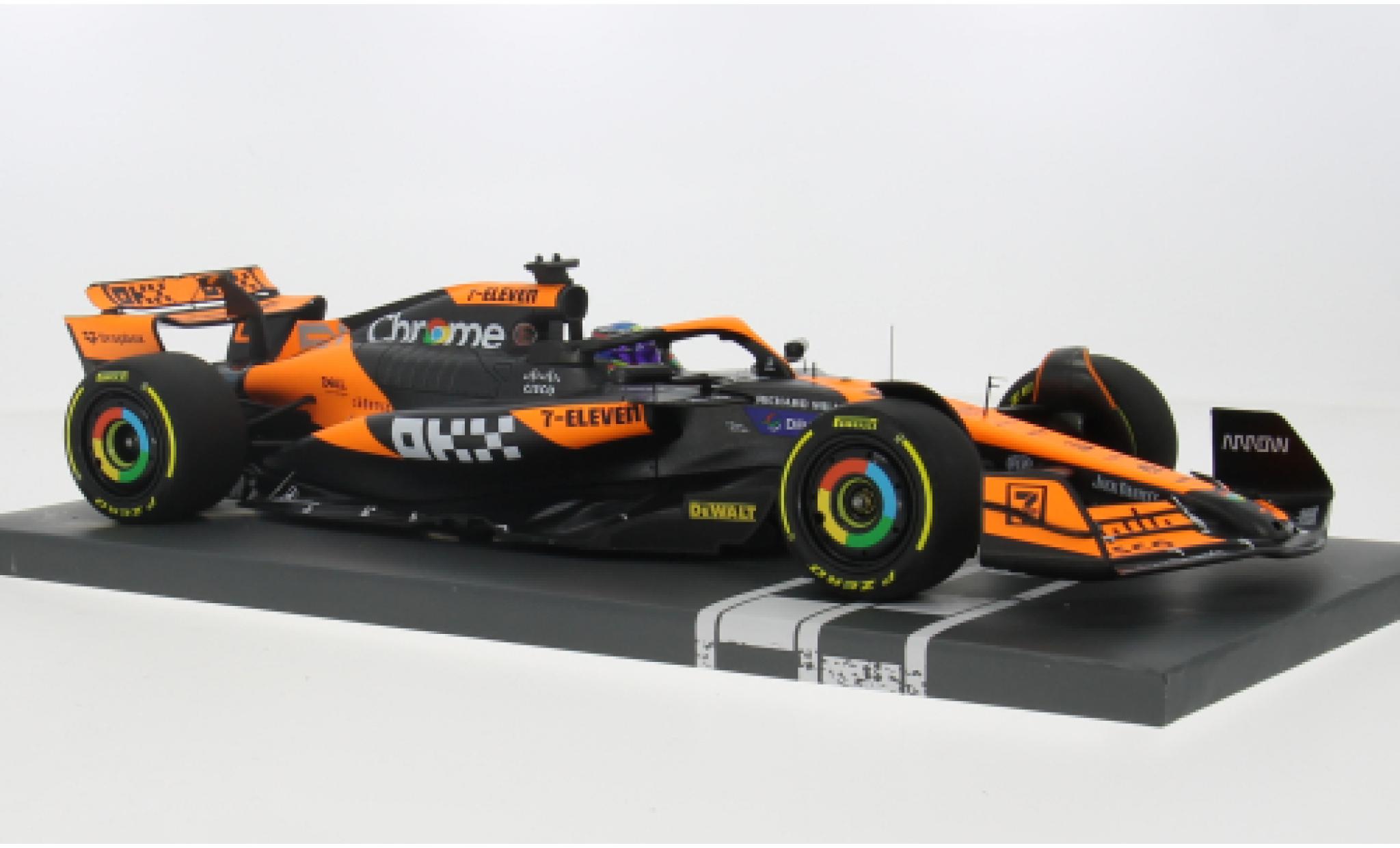 McLaren F1 1/18, Minichamps Minichamps MCL38 Formel 1 Ungarn 2024 Team O.Piastri 1:18 diecast model cars