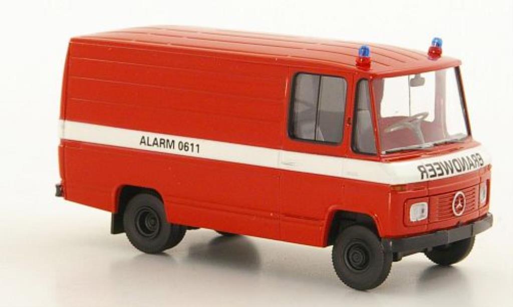 Diecast model cars Mercedes L408 1/87 Brekina Kasten Brandweer Feuerwehr 