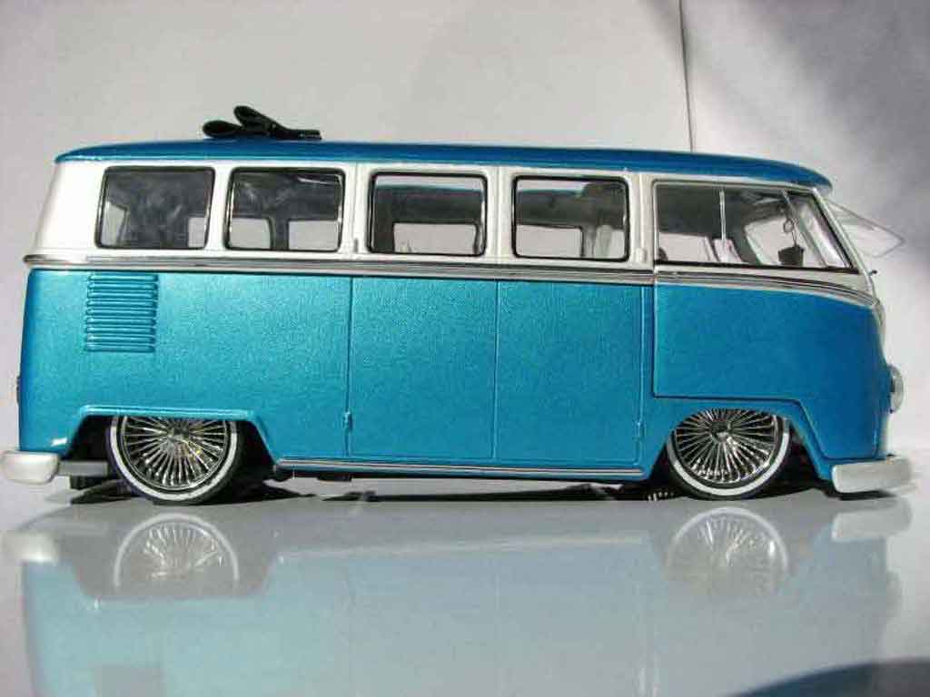 Miniature Volkswagen Combi 1/18 Solido Hawai 