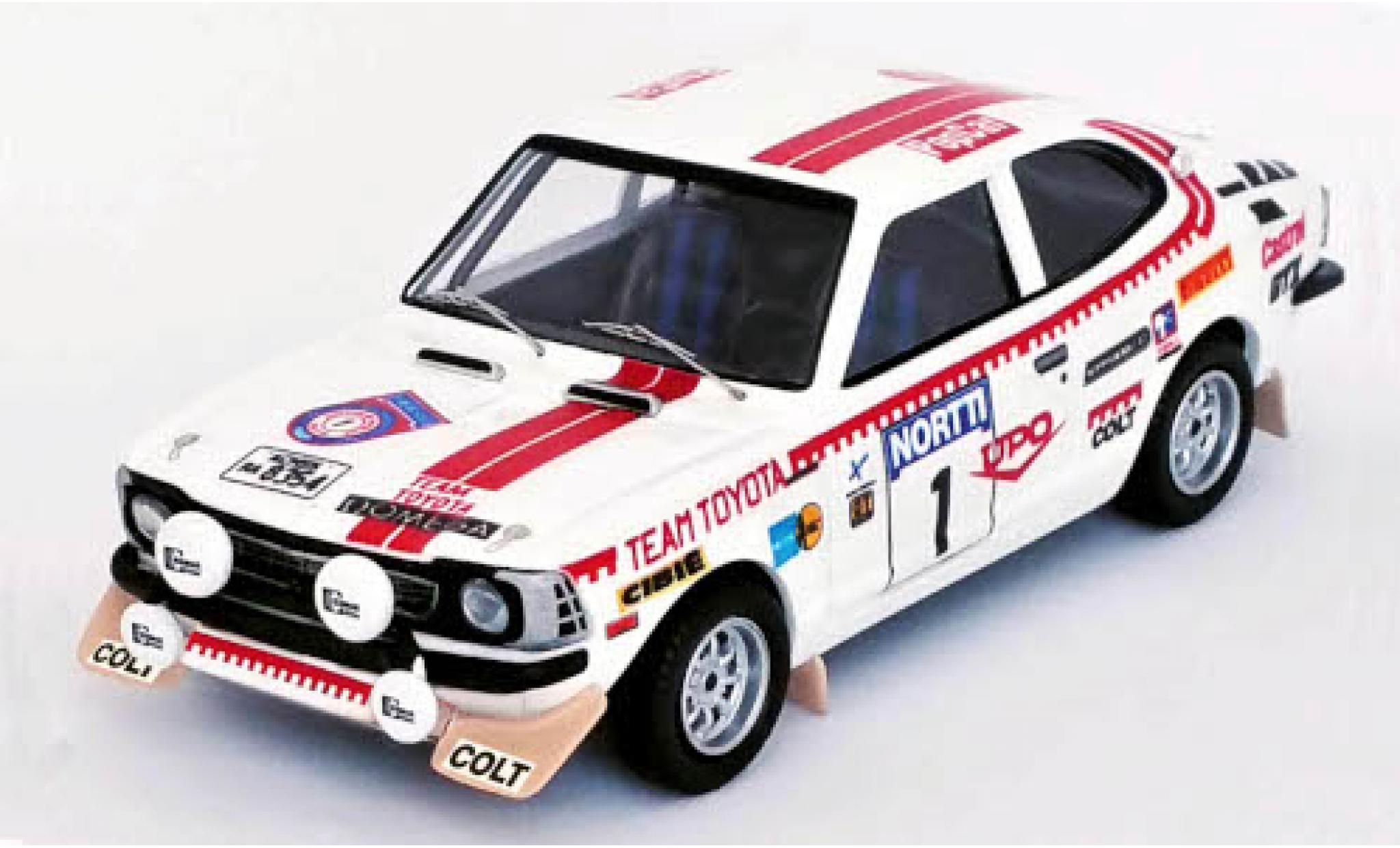 Diecast model cars Toyota Corolla 1/43 Ebbro No.74 Axio Diecast model cars Toyota Corolla 1/43 Ebbro No.74 Axio