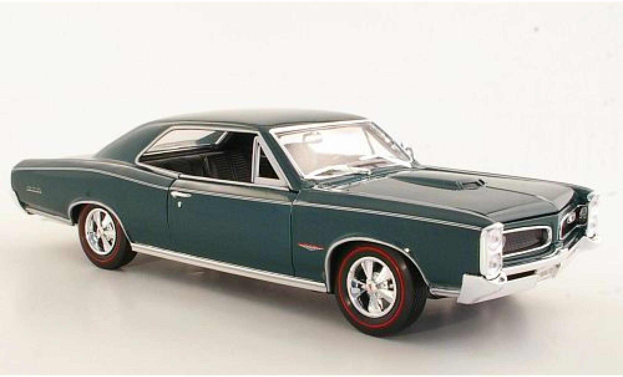 Diecast model cars Pontiac GTO 1/18 Welly metallic green 1966 sans Diecast model cars Pontiac GTO 1/18 Welly metallic green 1966 sans