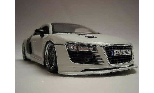 Audi R8 4.2 fsi 1/18 Maisto . tuning carb&white jantes gmp diecast model cars