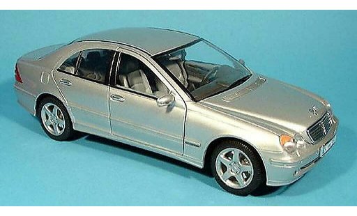Mercedes Classe C Base 1/18 Welly grey 2001 diecast model cars