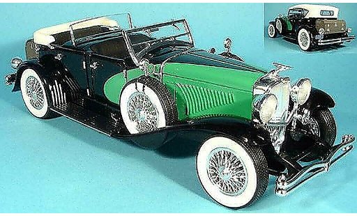 Duesenberg 1934 Cabriolet 1/18 Signature limousine black/green diecast model cars