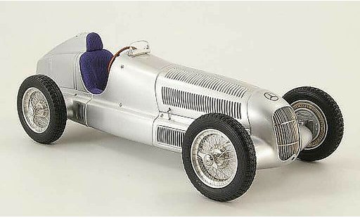 Mercedes W 25 Base 1/18 CMC Ur-greypfeil des Manfred von Brauchitsch 1934 diecast model cars