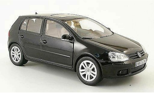 Volkswagen Golf Base 1/18 Burago black 2003 5 portes diecast model cars