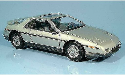 Pontiac Fiero GT 1/18 Yat Ming grey 1985 diecast model cars