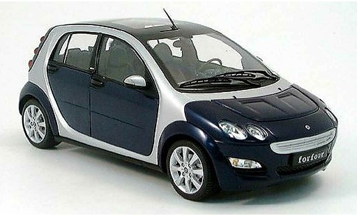 Smart ForFour Base 1/18 Kyosho blue/grey metallisee 2004 diecast model cars