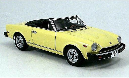 Fiat 124 Sport Spider 1/18 Autoart cs amer. version 1980 diecast model cars