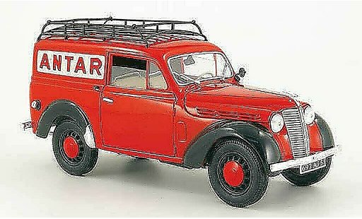 Renault Juvaquatre Base 1/18 Solido red antar 1952 diecast model cars