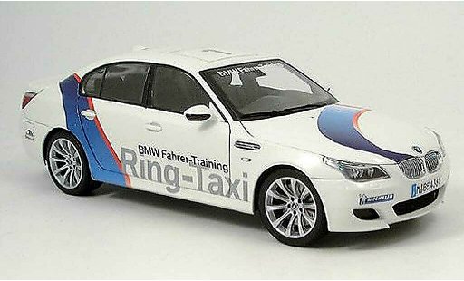 Bmw M5 ring taxi 1/18 Kyosho E60 nurburgring 2005 diecast model cars