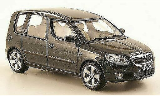 Skoda Roomster Base 1/43 Abrex green 2006 diecast model cars