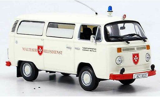 Volkswagen Combi Base 1/43 Minichamps t2 bus malteser hilfsdienst diecast model cars