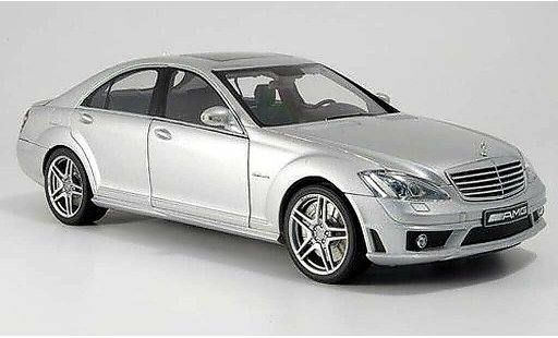 Mercedes Classe S 63 1/18 Autoart amg grey avec ledersitzen diecast model cars
