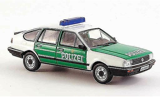 Volkswagen Passat B2 1/43 WhiteBox fliessheck police 1985 diecast model cars
