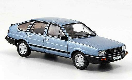 Volkswagen Passat B2 1/43 WhiteBox grey metallisee blue 1985 diecast model cars